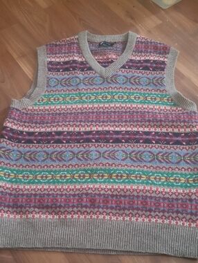 Simons Multicolor Fair Isle V-Neck Sweater Vest